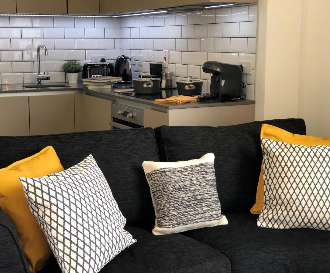 Luxury Serviced Apartments Stevenage, Hertfordshire Екстериор снимка