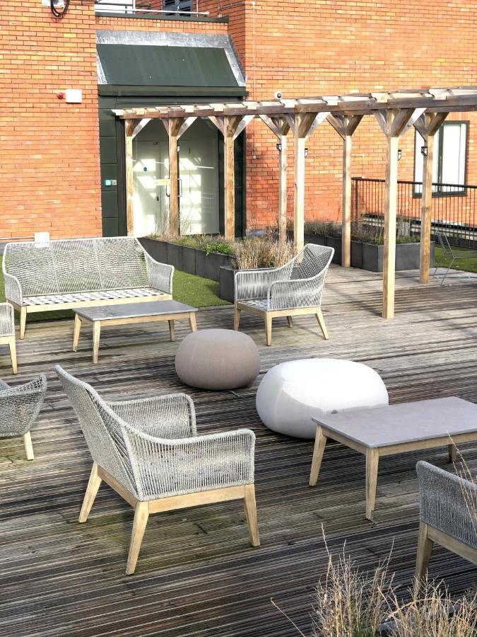 Luxury Serviced Apartments Stevenage, Hertfordshire Екстериор снимка
