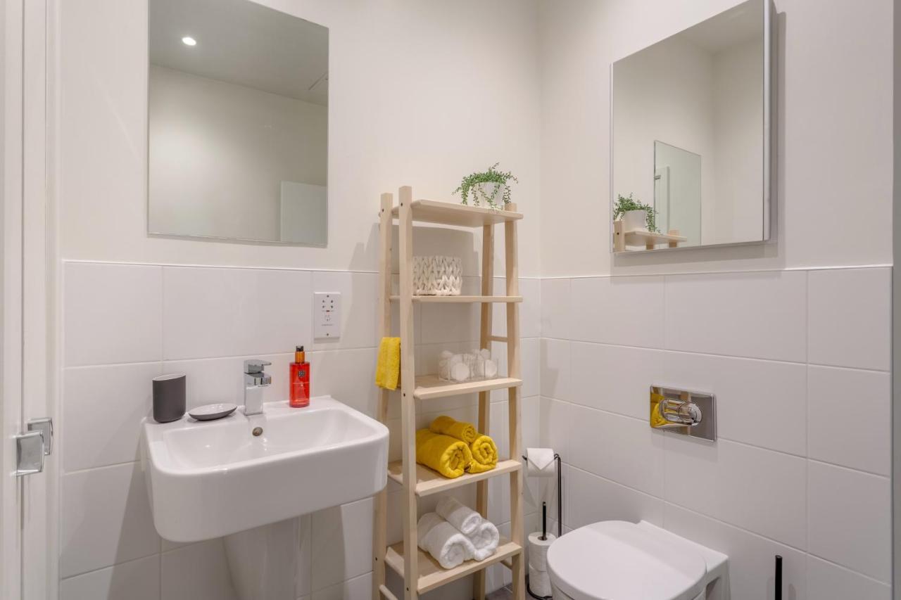 Luxury Serviced Apartments Stevenage, Hertfordshire Екстериор снимка